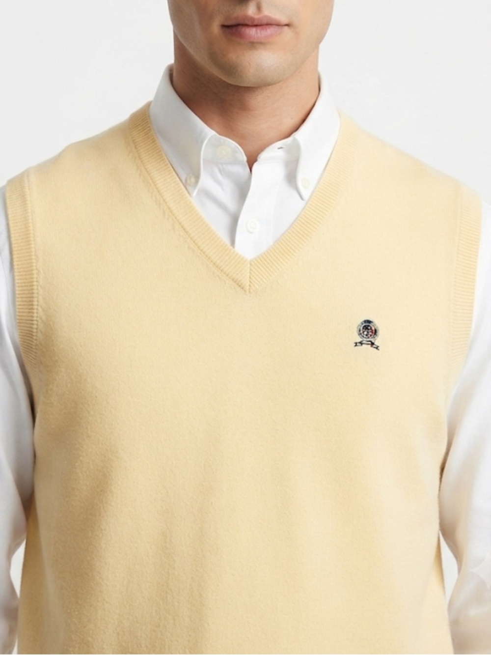 Tommy Hilfiger Men's V-Neck Sweater Vest in Pale Yellow Size Large